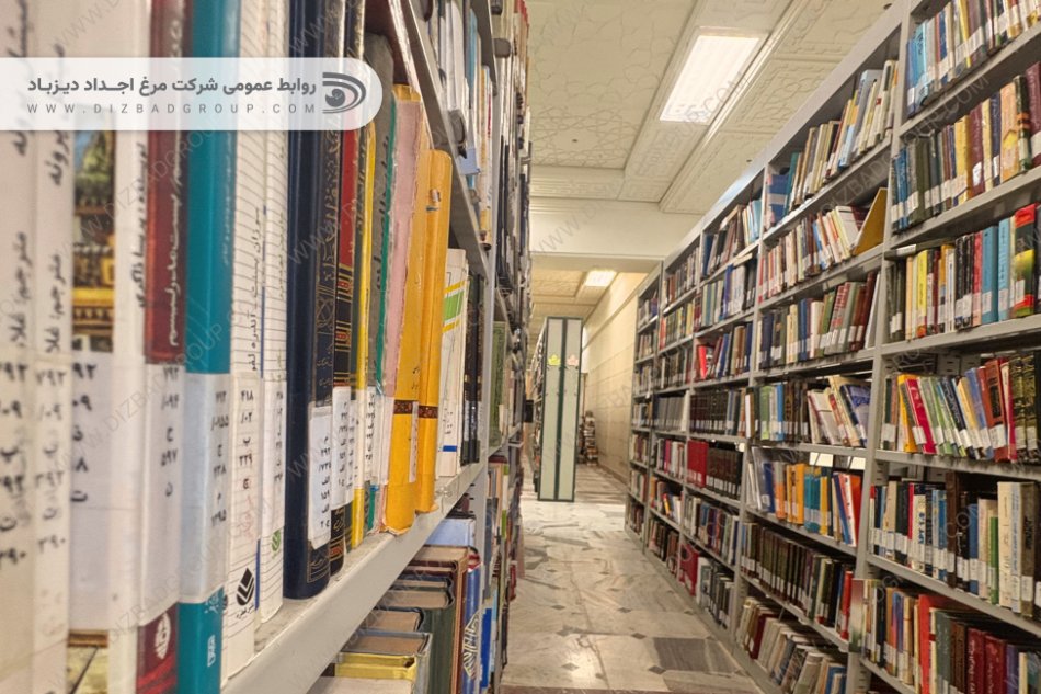 هدیه‌ای از جنس دانش؛ اهدای کتاب از سوی استان قدس به خانواده اجداد دیزباد